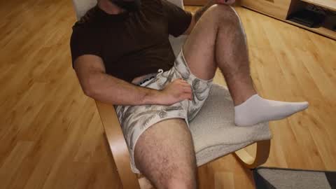 Snapshot of hundick696 chatting on November 2025 10:30:01 PM hundick696 online show from November 2025 10:30:01 PM