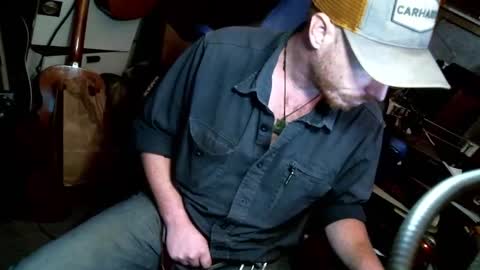 Snapshot of hungginger4u chatting on January 2026 12:10:02 PM HungGinger4U online show from January 2026 12:10:02 PM