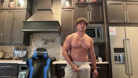 hungkingg22 online show from June 2026 03:33:01 PM