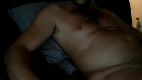 Snapshot of hungm4fun101 chatting on October 2025 09:26:02 PM hungm4fun101 online show from October 2025 09:26:02 PM