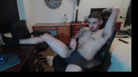 Snapshot of hungmtnman2256 chatting on February 2026 03:38:02 AM hungmtnman2256 online show from February 2026 03:38:02 AM