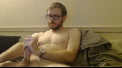 Snapshot of hungmysterio chatting on December 2024 10:14:02 PM HungMysterio online show from December 2024 10:14:02 PM