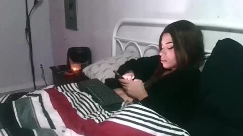 Snapshot of hungotterfag chatting on December 2025 03:33:01 AM Mao online show from December 2025 03:33:01 AM