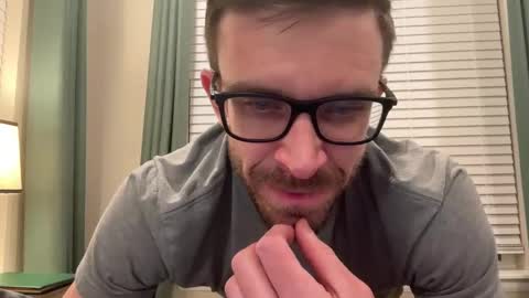 hungrunner24 online show from June 2026 04:28:01 AM
