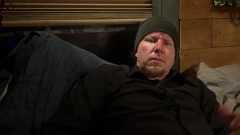 HuingsingleDad79 online show from December 2024 05:04:01 AM