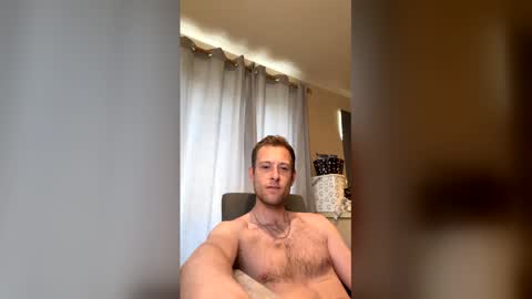 Snapshot of hungteasex chatting on June 2026 06:00:02 AM HungTeaseX online show from June 2026 06:00:02 AM