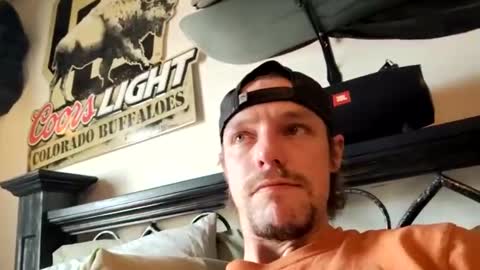 Snapshot of hungtxcock92 chatting on February 2025 07:14:02 PM hungtxcock92 online show from February 2025 07:14:02 PM