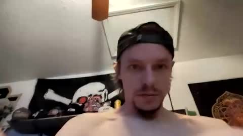 Snapshot of hungtxcock92 chatting on February 2025 05:03:02 PM hungtxcock92 online show from February 2025 05:03:02 PM