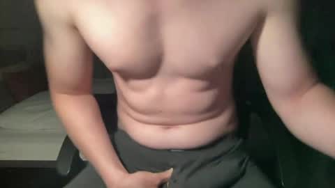 Snapshot of hungwank95 chatting on June 2026 12:38:01 AM hungwank95 online show from June 2026 12:38:01 AM