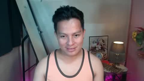 hunk_danny online show from March 2025 06:54:01 PM