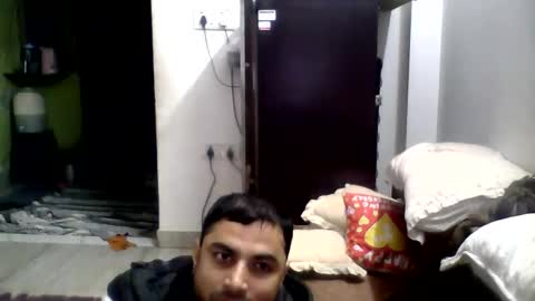 hunkster102 online show from January 2026 04:50:02 AM