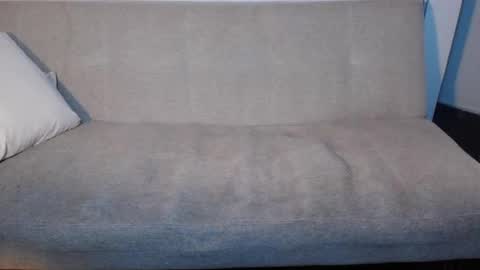 Snapshot of hunkyneighbor chatting on February 2025 02:15:01 AM leo online show from February 2025 02:15:01 AM