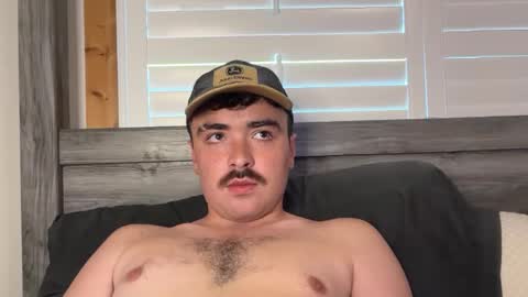 Snapshot of hunterbentleyy chatting on September 2025 09:18:01 PM Hunter online show from September 2025 09:18:01 PM