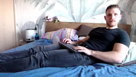 Hunter Bridges online show from March 2025 06:57:01 AM