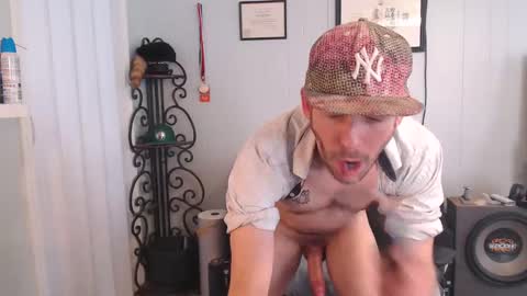 Hunter XX 420 online show from February 2025 05:18:01 PM