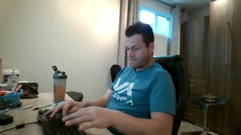 hurley7890 online show from October 2025 01:18:02 PM