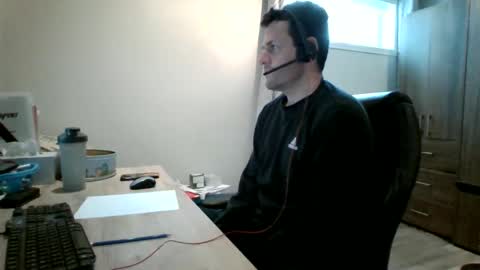 hurley7890 online show from February 2026 02:58:01 PM