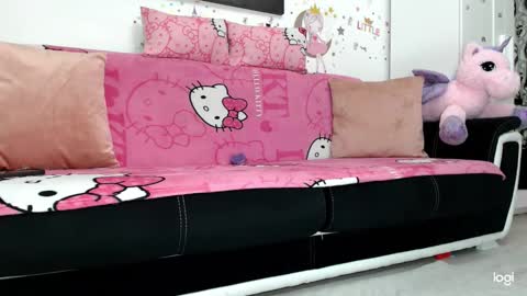 Snapshot of hustle6930 chatting on October 2025 02:43:02 AM Kayla online show from October 2025 02:43:02 AM