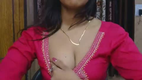 Snapshot of hy_siry chatting on May 2026 06:53:01 AM Siry online show from May 2026 06:53:01 AM