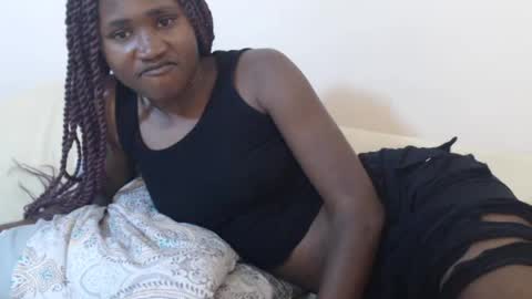 hyacinth_b online show from July 2026 06:07:02 AM