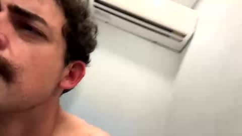 Snapshot of hydrakinglaser chatting on November 2025 09:00:02 AM hydrakinglaser online show from November 2025 09:00:02 AM