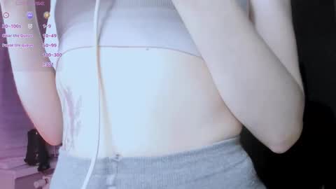 Snapshot of hype_meal_home chatting on December 2025 03:39:01 PM Miley. PVT open i have extra prices on nude show online show from December 2025 03:39:01 PM