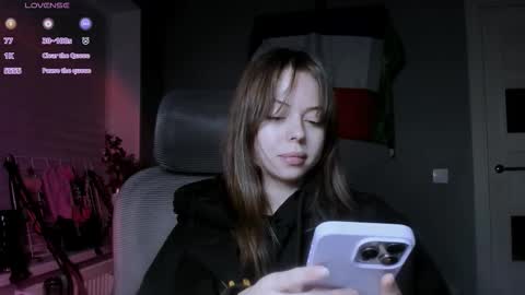 Snapshot of hype_meal_home chatting on December 2025 10:47:01 PM Miley. PVT open i have extra prices on nude show online show from December 2025 10:47:01 PM