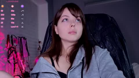 Snapshot of hype_meal_home chatting on February 2026 07:20:01 PM Miley. PVT open i have extra prices on nude show online show from February 2026 07:20:01 PM