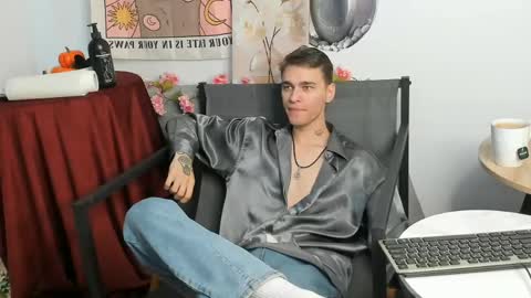 hyper_muse online show from March 2026 01:11:01 PM