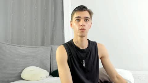 hyper_muse online show from April 2026 01:49:01 PM