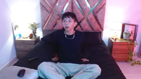 Son Hyunjin online show from September 2025 12:34:01 AM