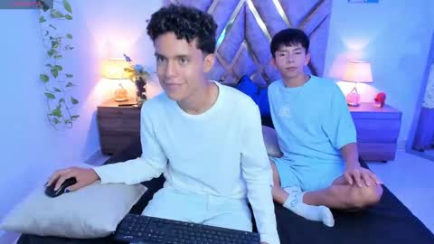 Son Hyunjin online show from October 2025 01:02:02 AM