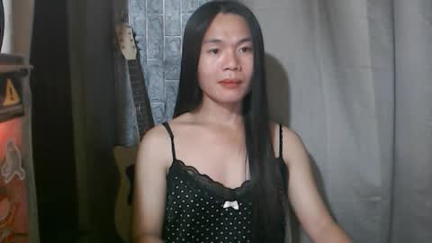 Kim online show from October 2025 02:07:02 PM