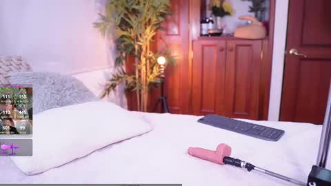 Snapshot of i_am_lucy1 chatting on November 2025 11:09:02 AM Lucy online show from November 2025 11:09:02 AM