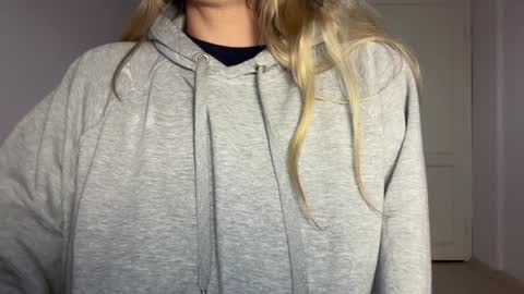 Snapshot of i_am_madi chatting on January 2025 02:42:02 PM Madi Goddess Madi Mistress Madison online show from January 2025 02:42:02 PM