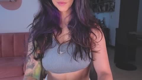 Lana Banana online show from April 2026 01:20:02 PM