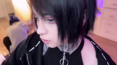 Asya  online show from December 2024 11:07:02 AM