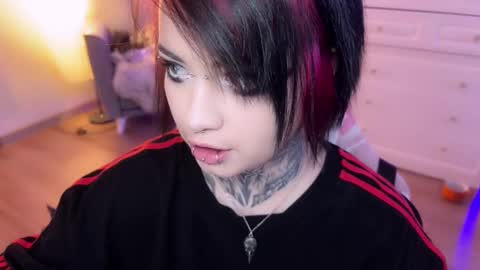 Asya  online show from December 2024 11:44:01 AM