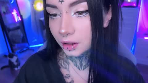 Asya  online show from November 2025 08:56:01 AM