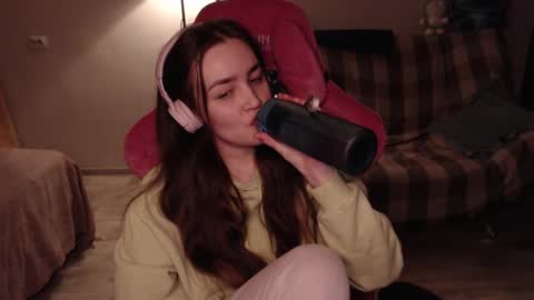 elisabeth online show from February 2025 04:47:01 PM