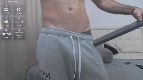 Snapshot of i_m_phillip_grey chatting on January 2025 12:31:02 PM Phillip online show from January 2025 12:31:02 PM