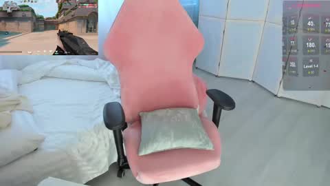 HiI am  EvaPVT is open  online show from February 2025 11:00:02 AM