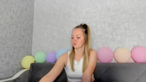 Snapshot of iam_venus chatting on October 2025 08:27:05 AM Venus online show from October 2025 08:27:05 AM