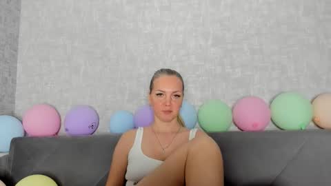 Snapshot of iam_venus chatting on November 2025 03:11:01 PM Venus online show from November 2025 03:11:01 PM