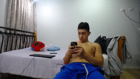 iam_yourbabyprincess_xd online show from February 2025 04:48:02 AM