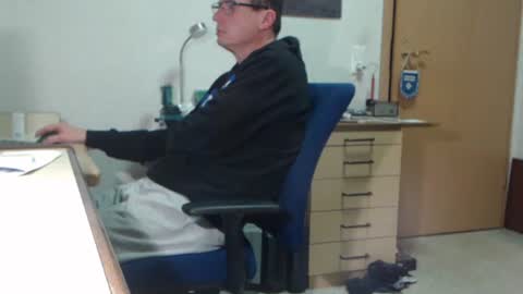 Snapshot of iamachim chatting on November 2025 06:52:01 PM iamachim online show from November 2025 06:52:01 PM