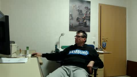 Snapshot of iamachim chatting on November 2025 06:30:02 PM iamachim online show from November 2025 06:30:02 PM