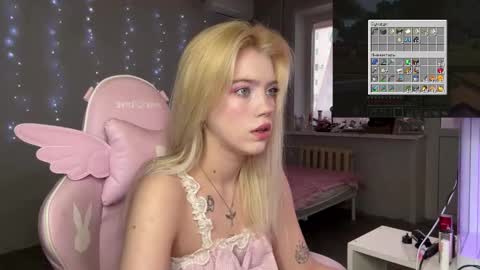 Snapshot of iamcassidy chatting on February 2026 01:43:01 PM Cassie STREAMS HERE EVERYDAY online show from February 2026 01:43:01 PM