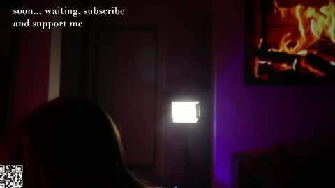 Snapshot of iamclaire_ chatting on April 2026 10:51:02 PM Claire online show from April 2026 10:51:02 PM