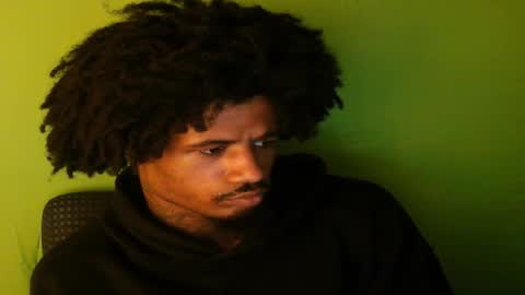 Snapshot of iamjohnny4u chatting on November 2025 06:05:01 AM iamjohnny4u online show from November 2025 06:05:01 AM